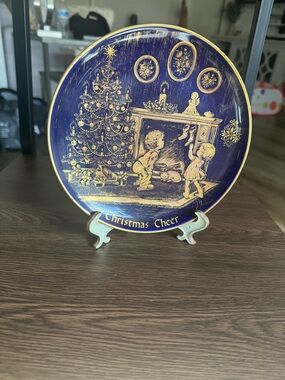 1975 Lindner Cobalt “Christmas Cheer” 24K Gold collector plate